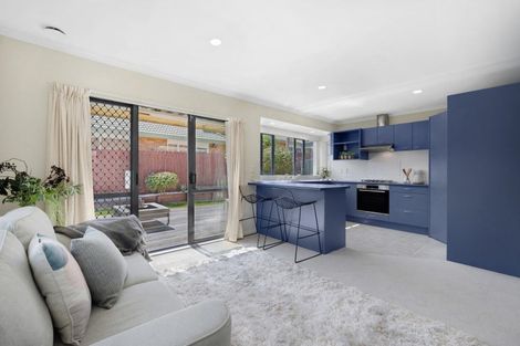 Photo of property in 101 Westerham Drive, Dannemora, Auckland, 2016