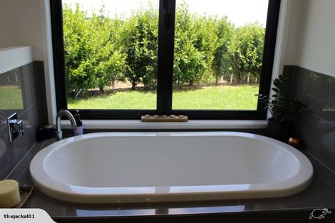 Photo of property in 6 Ekuarangi Place, Kaitake, New Plymouth, 4374