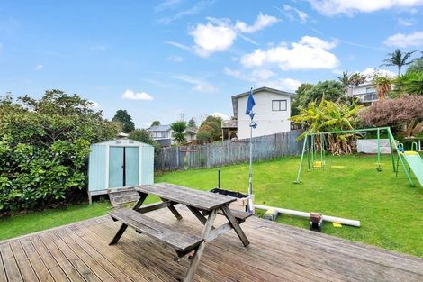 Photo of property in 8 Arde Place, Massey, Auckland, 0614