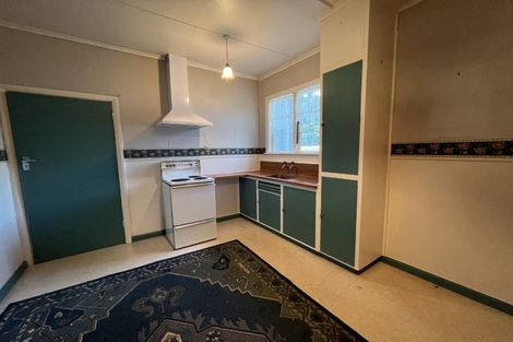 Photo of property in 29-31 Rangitira Avenue, Palmerston North, 4414