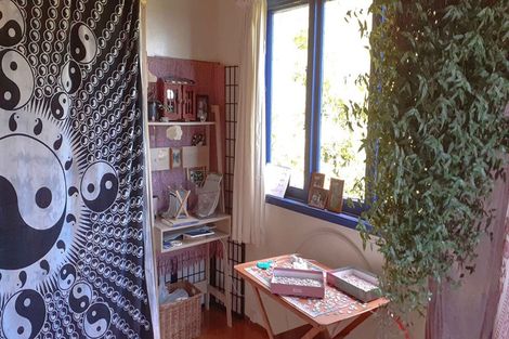 Photo of property in 122 Lone Kauri Road, Karekare, New Lynn, 0772