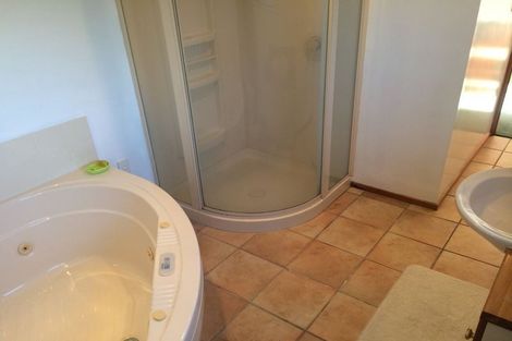 Photo of property in 1/304 Withells Road, Avonhead, Christchurch, 8042