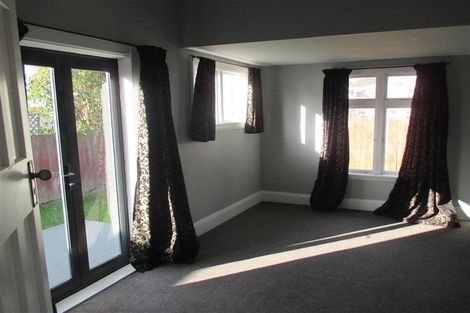 Photo of property in 90 Packe Street, Edgeware, Christchurch, 8013