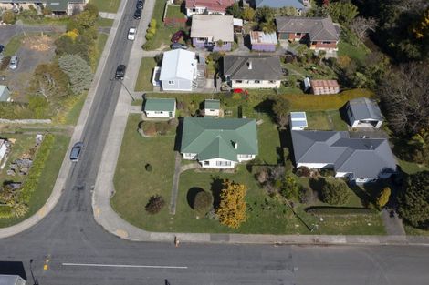 Photo of property in 4 Mclellan Street, Tawa, Wellington, 5028