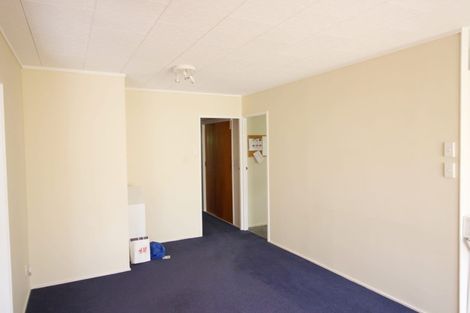 Photo of property in 75 Omapere Street, Whitby, Porirua, 5024