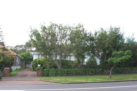 Photo of property in 62 Campbell Road, One Tree Hill, Auckland, 1061