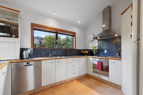 Photo of property in 14 Takapu Street, Matua, Tauranga, 3110