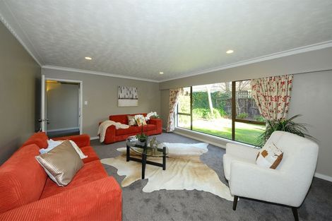 Photo of property in 14 Strathean Avenue, Avonhead, Christchurch, 8042