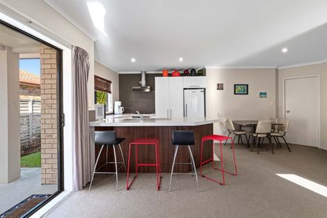 Photo of property in 16/100 Millers Road, Brookfield, Tauranga, 3110