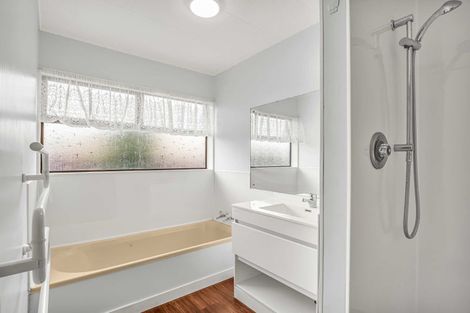 Photo of property in 11 Cornwall Street, Levin, 5510