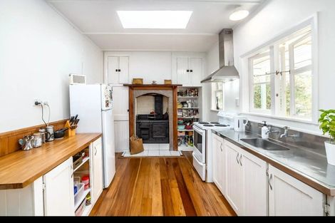 Photo of property in 138 Fitzherbert Street, Featherston, 5710
