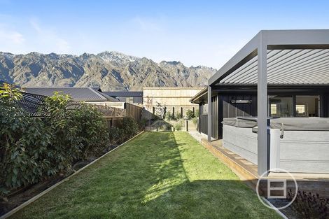 Photo of property in 96 Jack Hanley Drive, Jacks Point, Queenstown, 9371