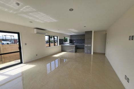 Photo of property in 23a Rogers Road, Manurewa, Auckland, 2102