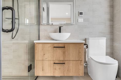 Photo of property in 52 Michael Bosher Way, Flat Bush, Auckland, 2019