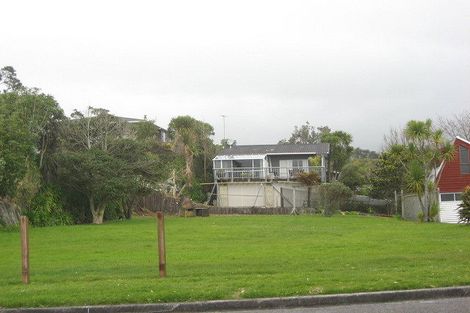 Photo of property in 66 Messenger Terrace, Oakura, 4314