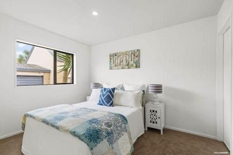Photo of property in 5/1 Melview Place, New Lynn, Auckland, 0600
