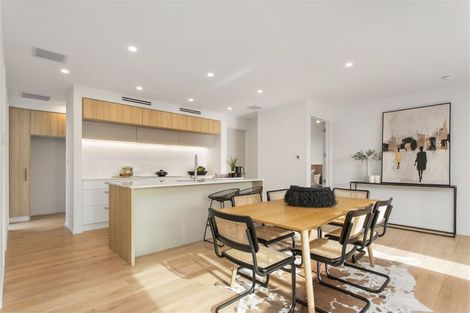 Photo of property in 32 Cox Street, Merivale, Christchurch, 8014