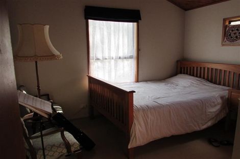 Photo of property in 83 Lonely Track Road, Fairview Heights, Auckland, 0632