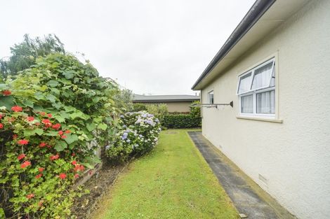 Photo of property in 1 Cremorne Avenue, Hokowhitu, Palmerston North, 4410