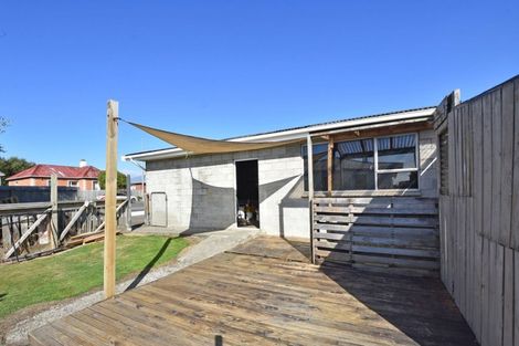 Photo of property in 99 Morton Street, Strathern, Invercargill, 9812