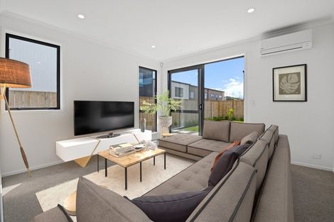 Photo of property in 4 Karamu Street, Flat Bush, 2019