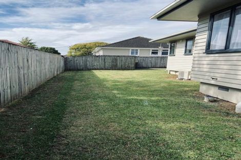 Photo of property in 24 Larsen Street, Otara, Auckland, 2025