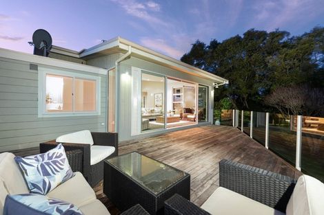 Photo of property in 77 Goods Road, Otumoetai, Tauranga, 3110