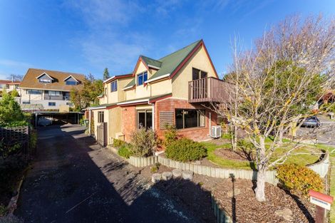 Photo of property in 66 Kinmont Crescent, Kinmont Park, Mosgiel, 9024