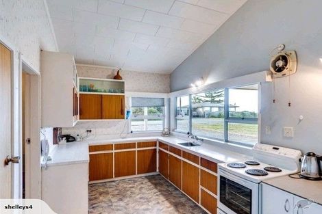 Photo of property in 1 Ferguson Street, Bay View, Napier, 4104