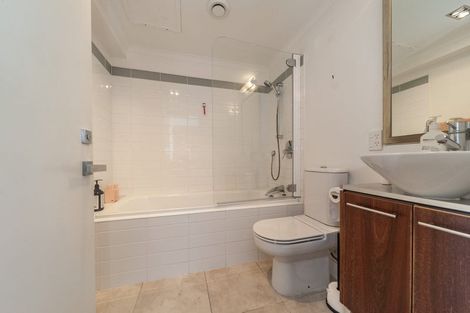 Photo of property in Augusta Apartments, 23/254 Willis Street, Te Aro, Wellington, 6011