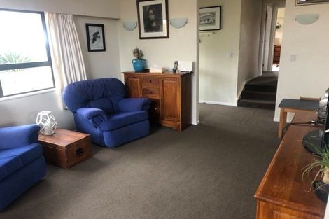 Photo of property in 7 Bluff Close, Kelson, Lower Hutt, 5010