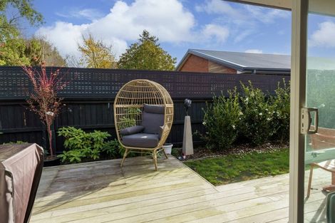 Photo of property in 2/23 Wakelin Place, Redwood, Christchurch, 8051