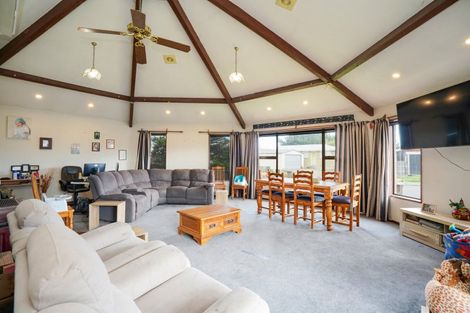 Photo of property in 35 Mavora Place, Heidelberg, Invercargill, 9812