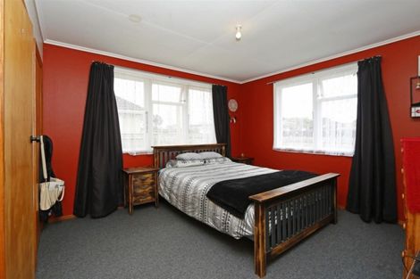 Photo of property in 52 Ihaia Road, Opunake, 4616