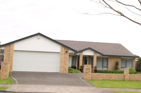 Photo of property in 15 Keswick Close, Northpark, Auckland, 2013