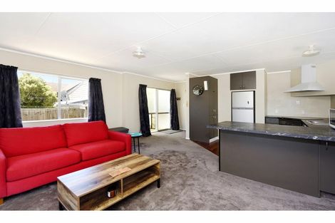 Photo of property in 2/184 Tahunanui Drive, Tahunanui, Nelson, 7011