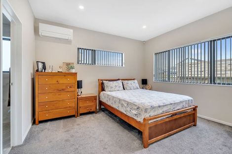 Photo of property in 5 Sapwood Crescent, Takanini, 2110