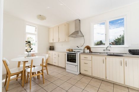 Photo of property in 145 Fitzroy Street, Forbury, Dunedin, 9012