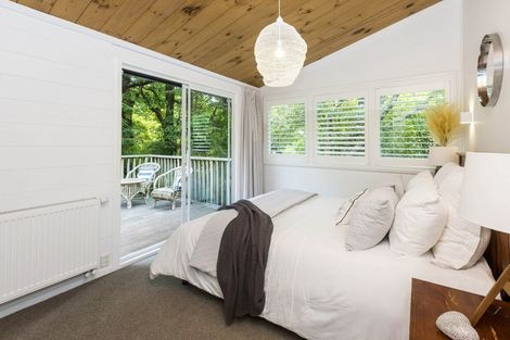 Photo of property in 35 Chatsworth Road, Silverstream, Upper Hutt, 5019