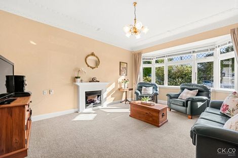 Photo of property in 64 Totara Crescent, Woburn, Lower Hutt, 5011