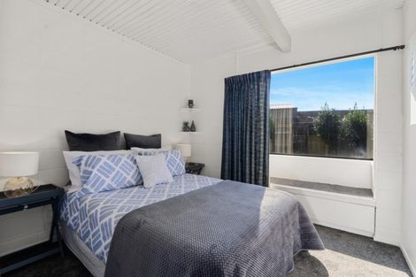 Photo of property in 6 Mark Place, Lynmore, Rotorua, 3010