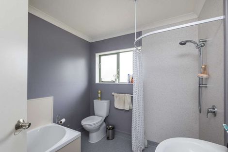 Photo of property in 20a Norwich Place, Awapuni, Palmerston North, 4412