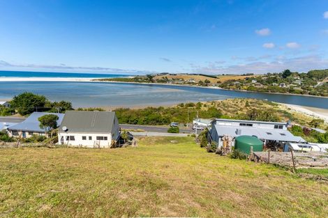 Photo of property in 1406 Taieri Mouth Road, Taieri Mouth, 9091
