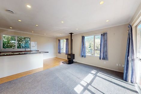 Photo of property in 53 Hazlewood Avenue, Karori, Wellington, 6012