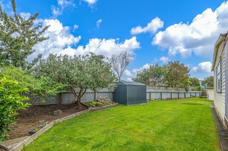 Photo of property in 8 Weber Place, Roslyn, Palmerston North, 4414