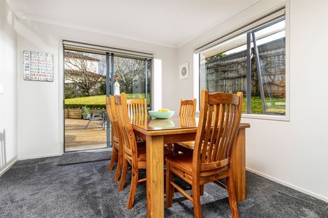 Photo of property in 47 San Marino Drive West, Henderson, Auckland, 0612