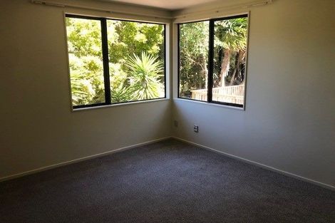 Photo of property in 90a Braemar Road, Castor Bay, Auckland, 0620