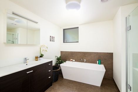 Photo of property in 531 Frankley Road, Hurworth, New Plymouth, 4371