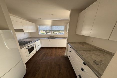 Photo of property in 2/24 Calcutta Street, Khandallah, Wellington, 6035