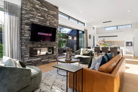 Photo of property in 59 Straven Road, Riccarton, Christchurch, 8011